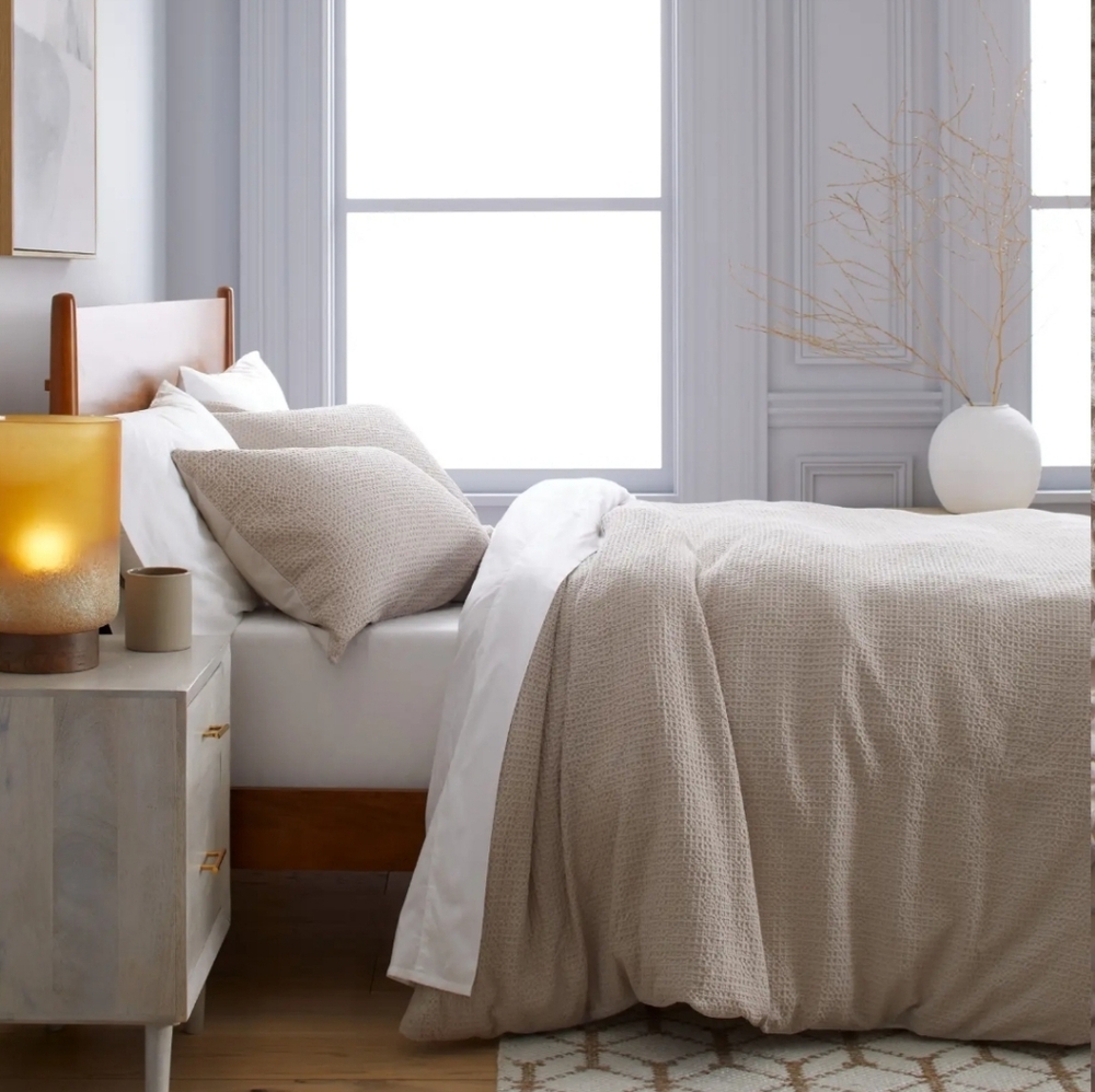 Quince 100% Organic Cotton Waffle Sand Duvet Cover! King/ Cal King  (783) - Picture 4 of 12